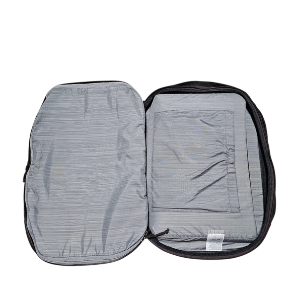 Arc'teryx Blade 20 Maroon Backpack - Picture 3 of 10